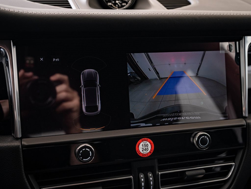 New 2026 Porsche Macan Turbo image 37