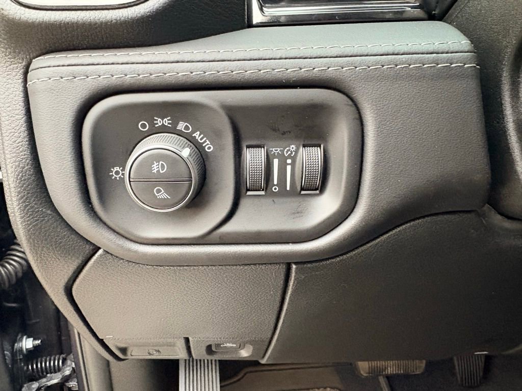 New 2026 RAM 3500 Limited image 18