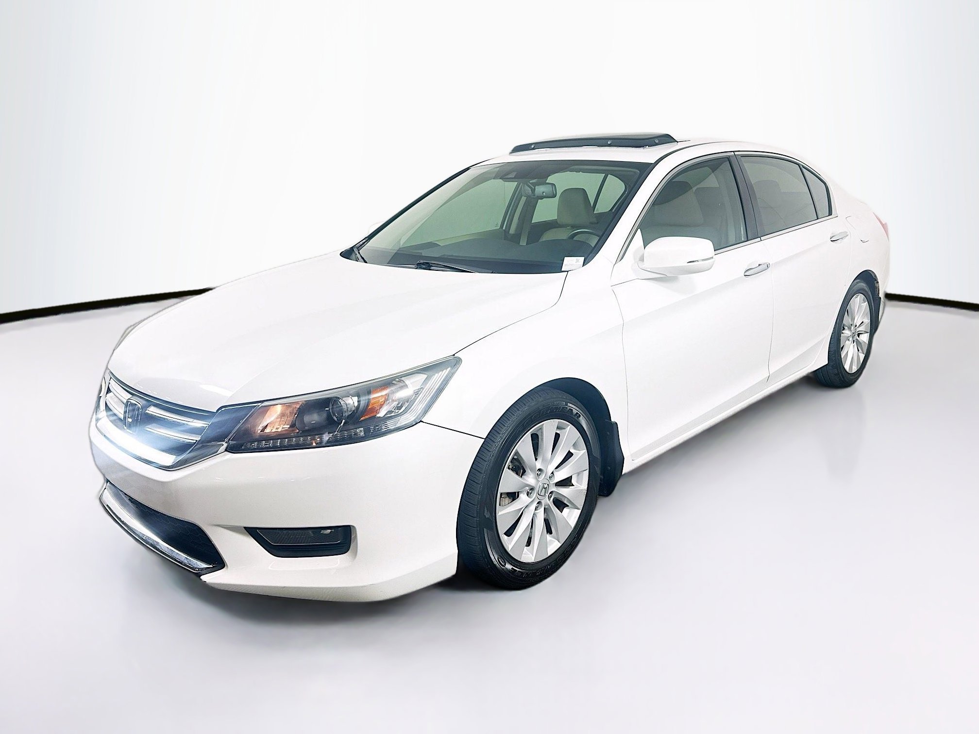Used 2015 Honda Accord EX-L image 3