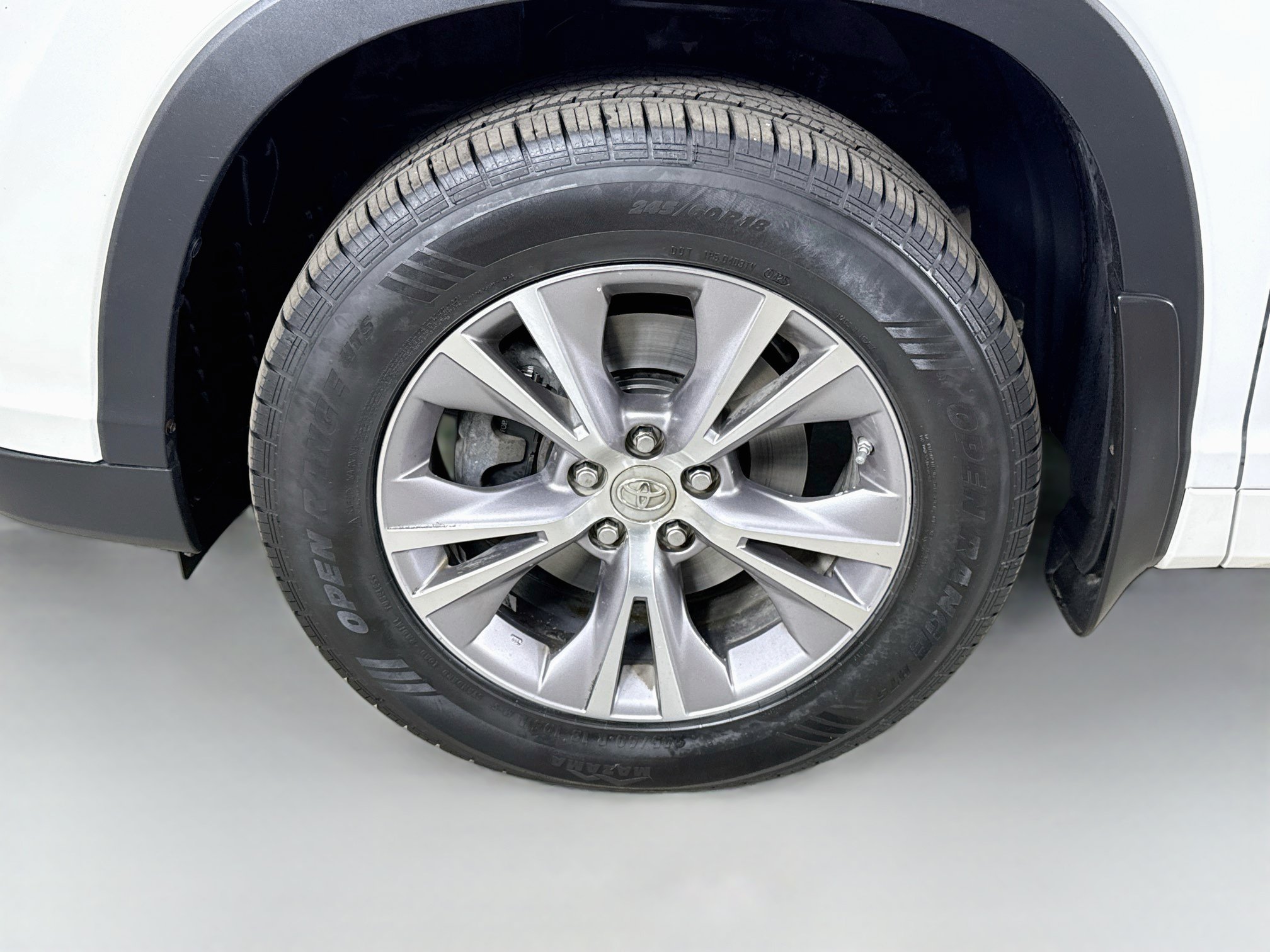 Used 2015 Toyota Highlander XLE AWD/4WD image 33