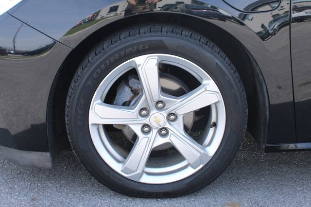 Used 2017 Chevrolet Volt LT w/ Comfort Package image 34