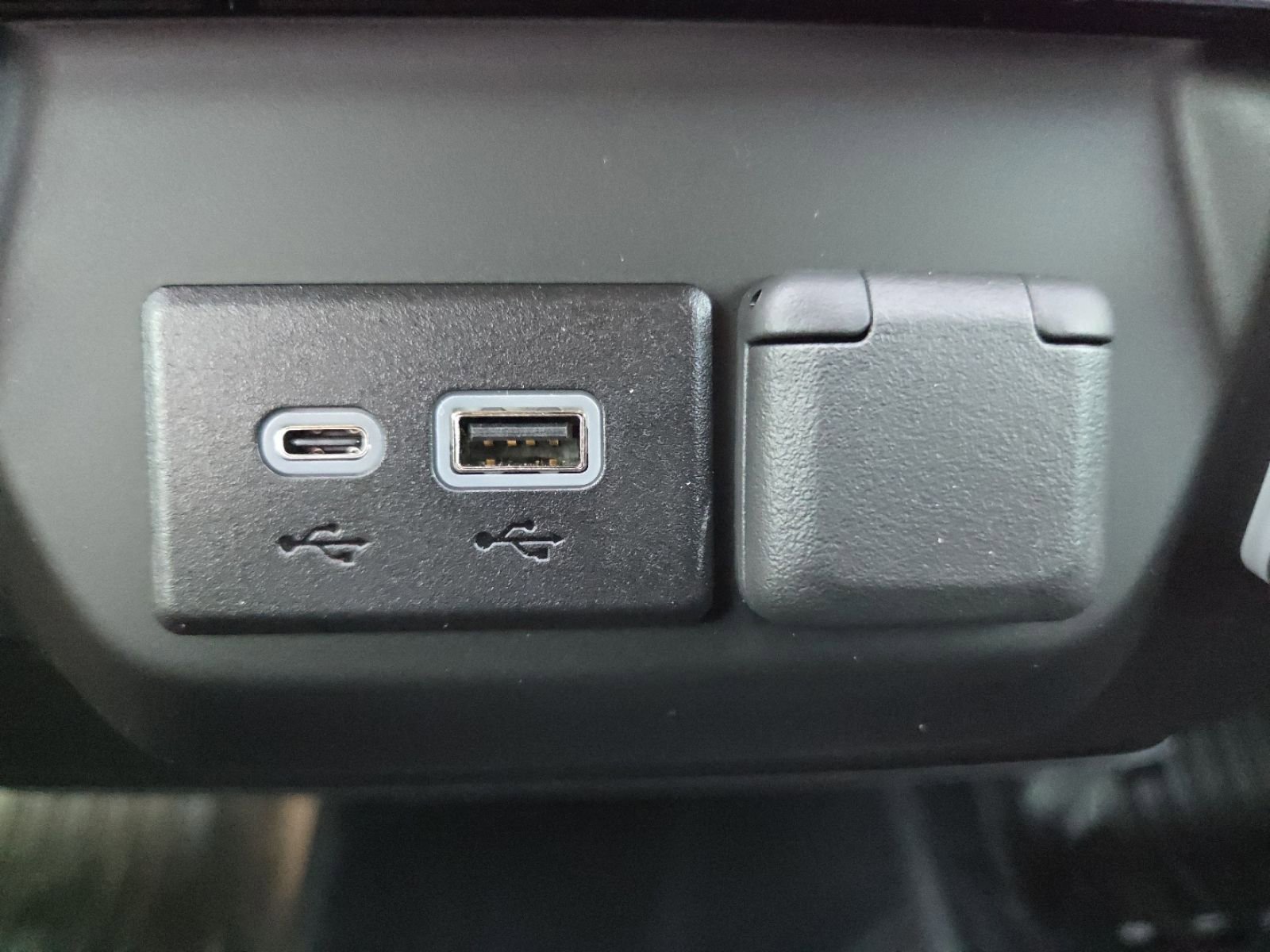 New 2026 GMC Sierra 3500 Pro w/ Convenience Package image 13