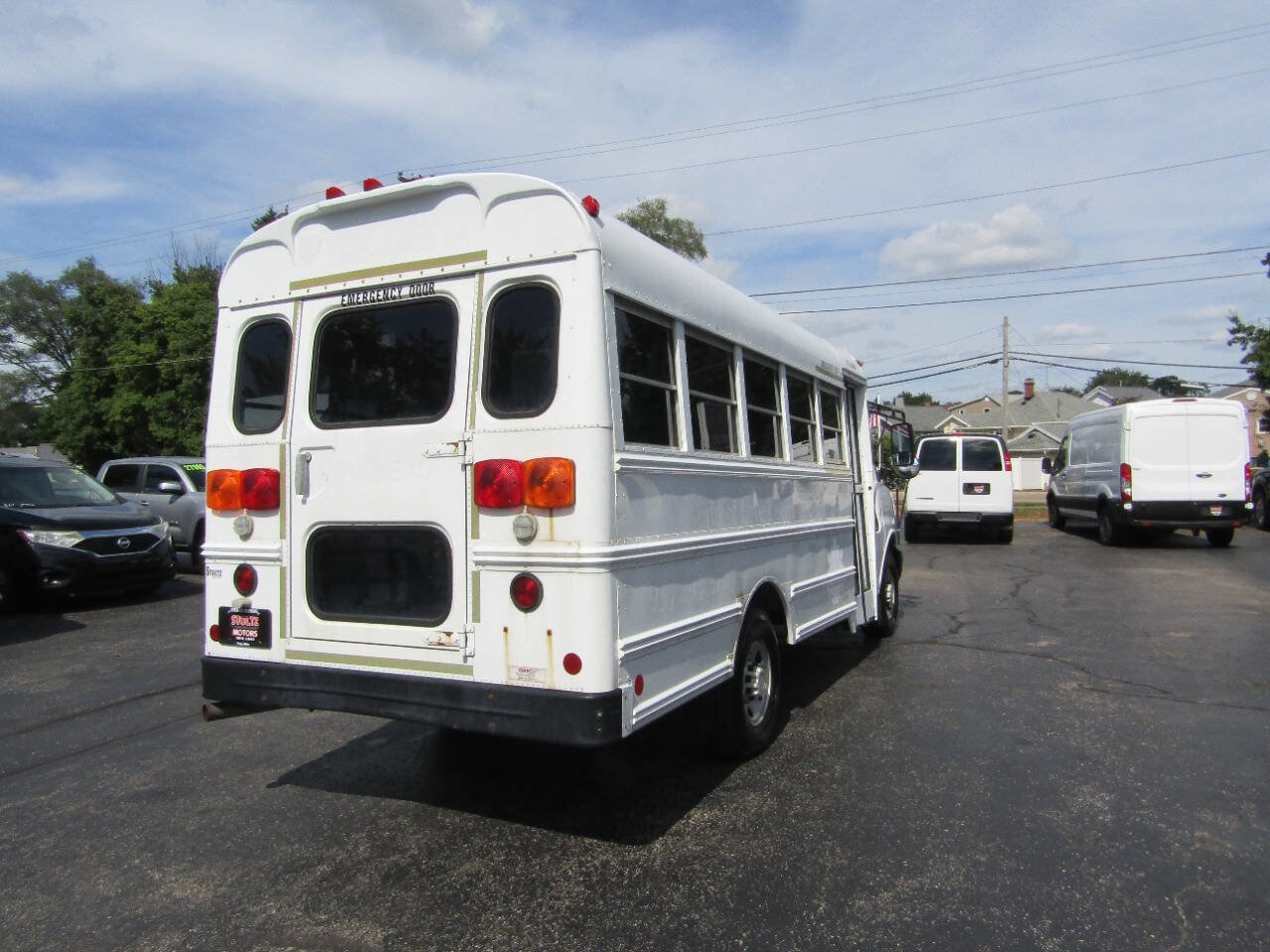 Used 2006 Chevrolet Express 3500 w/ School Bus Package image 9
