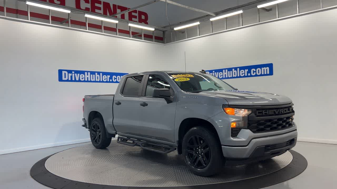 Used 2023 Chevrolet Silverado 1500 Custom AWD/4WD image 3
