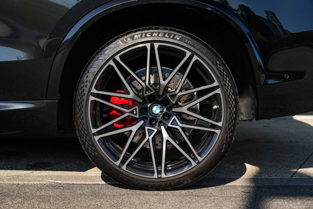 Used 2026 BMW X5 M Competition w/ Executive Package AWD/4WD image 12