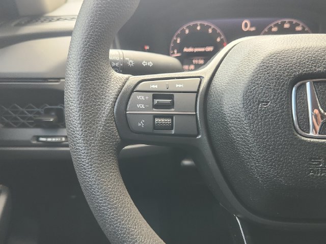 Used 2025 Honda Accord LX image 27