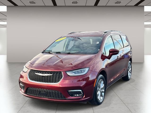 Used 2022 Chrysler Pacifica Touring-L image 8