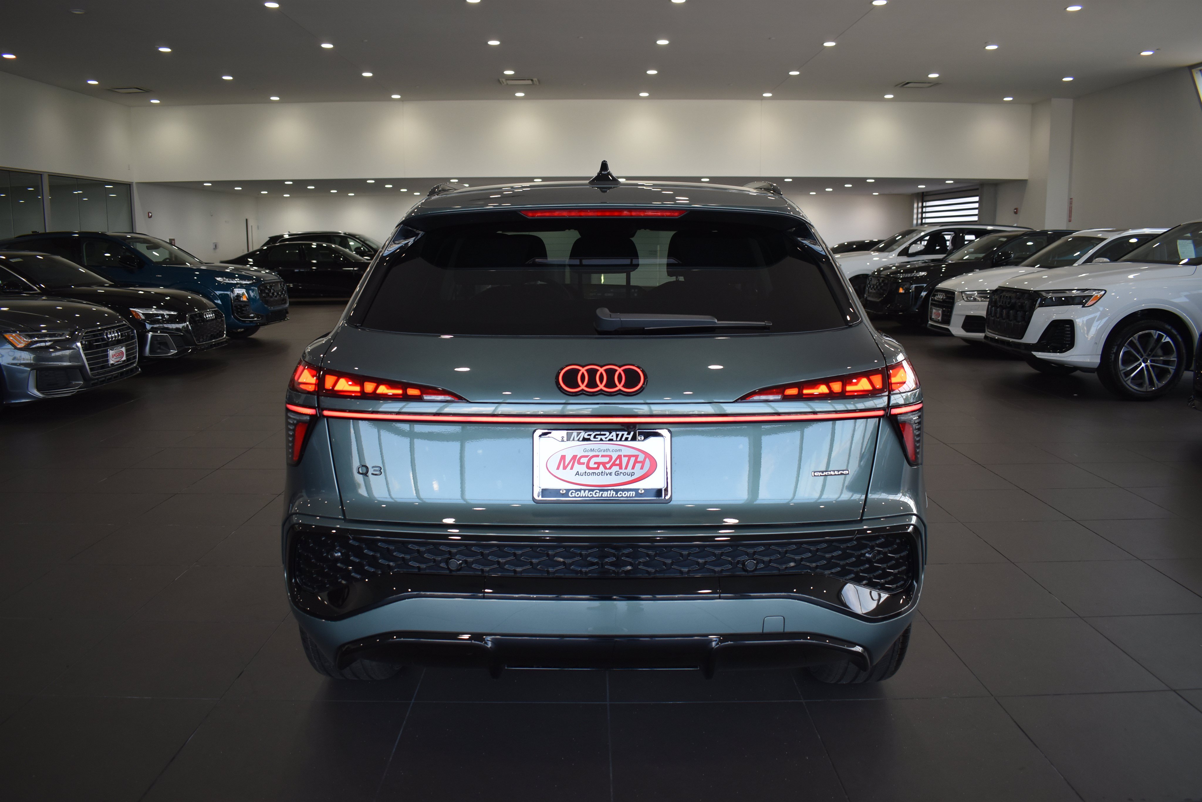 New 2026 Audi Q3 quattro 2.0T AWD/4WD image 6