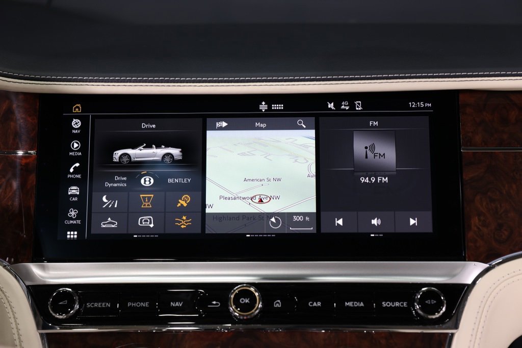 Used 2021 Bentley Continental GT image 31