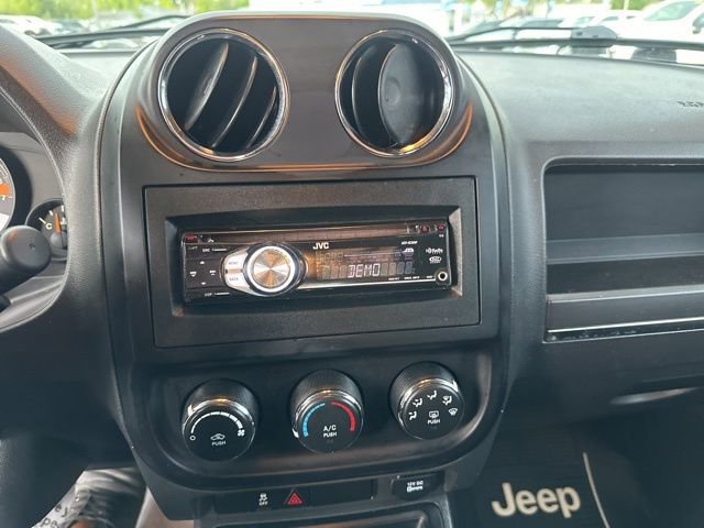 Used 2016 Jeep Patriot Sport image 21