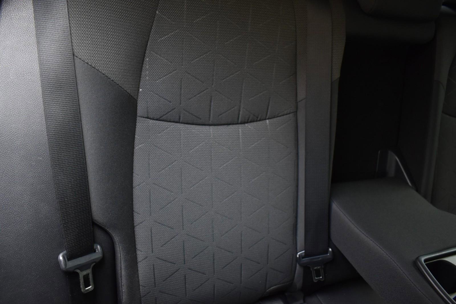 Used 2021 Toyota RAV4 XLE image 39