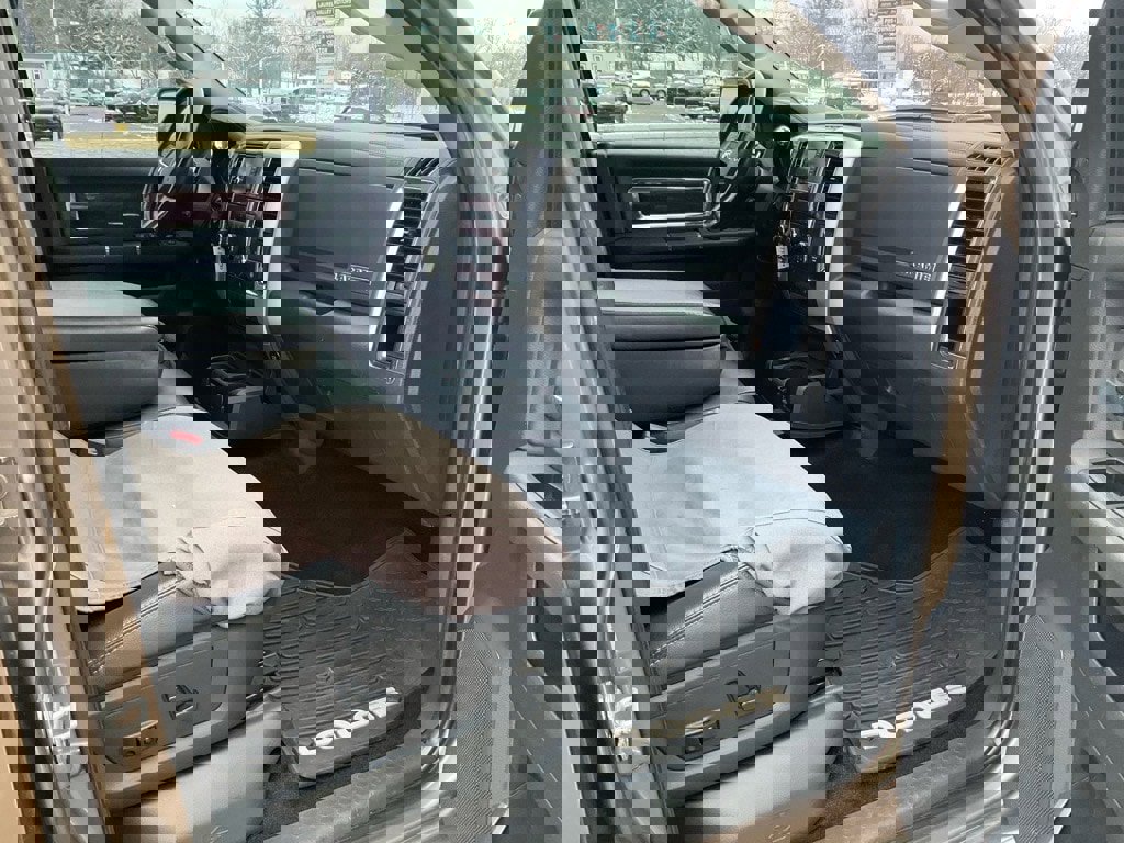 Used 2010 Dodge Ram 2500 Truck Laramie image 21