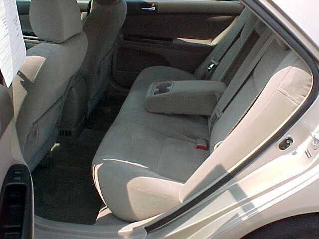 Used 2006 Toyota Camry LE FWD image 14