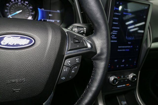 Used 2023 Ford Edge SEL w/ Convenience Package image 29