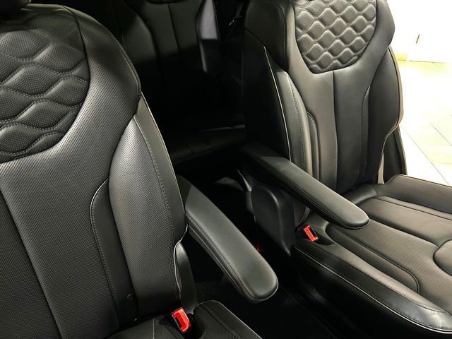 Used 2021 Hyundai Palisade Calligraphy image 26