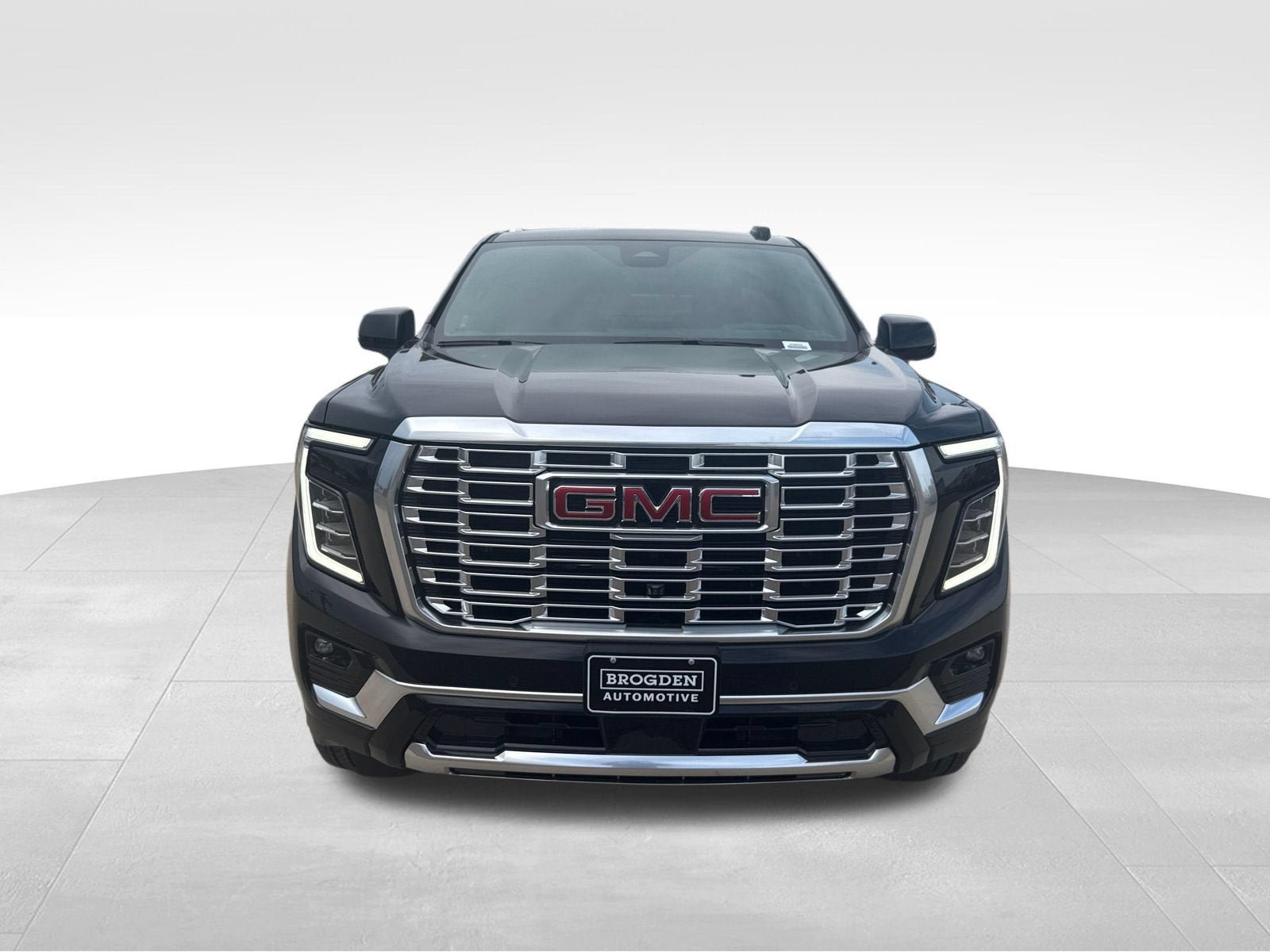 New 2026 GMC Yukon XL Denali w/ Advanced Technology Package AWD/4WD image 17
