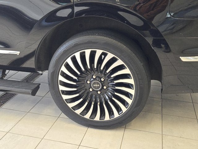 Used 2020 Lincoln Navigator Black Label AWD/4WD image 14