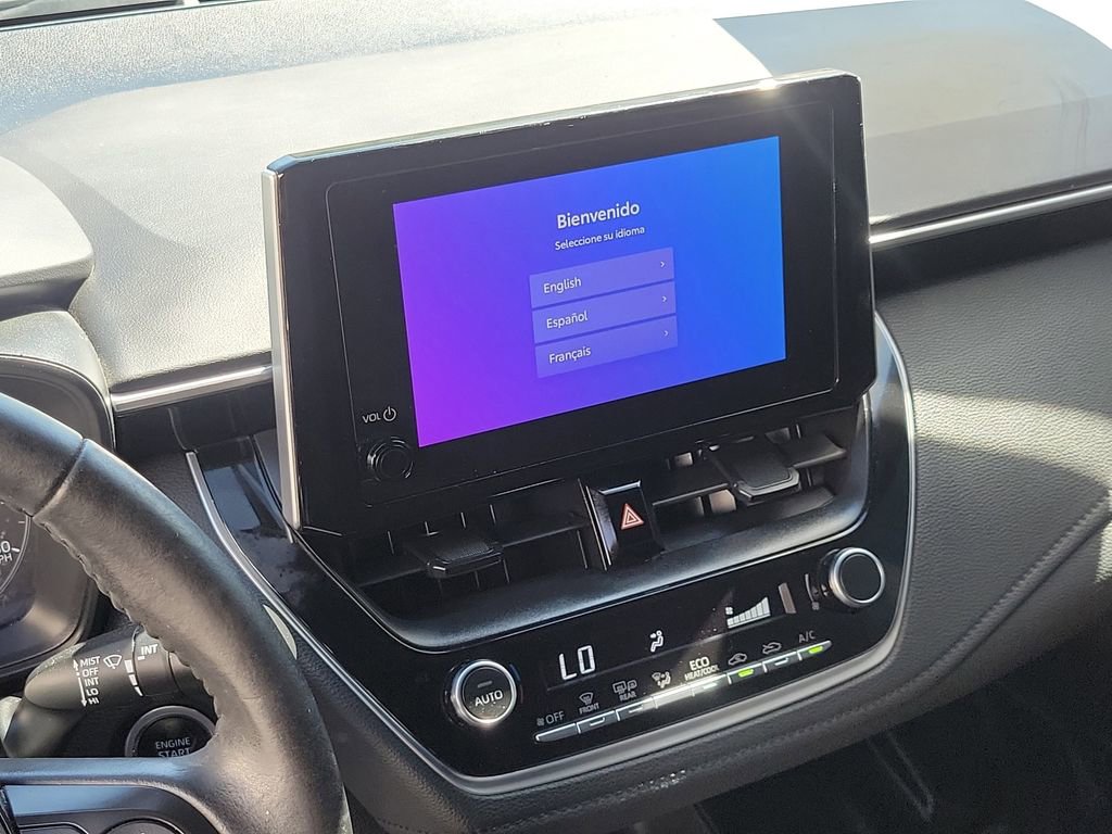 Used 2023 Toyota Corolla SE w/ SE Premium Package image 28