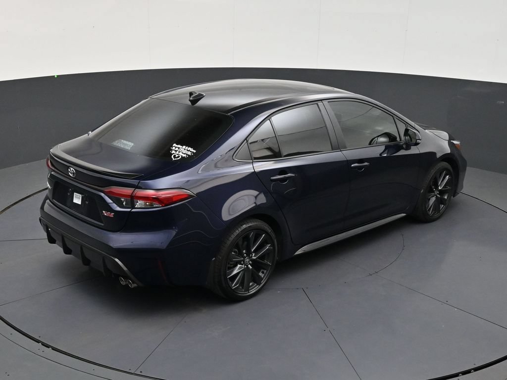 Used 2025 Toyota Corolla XSE FWD image 16