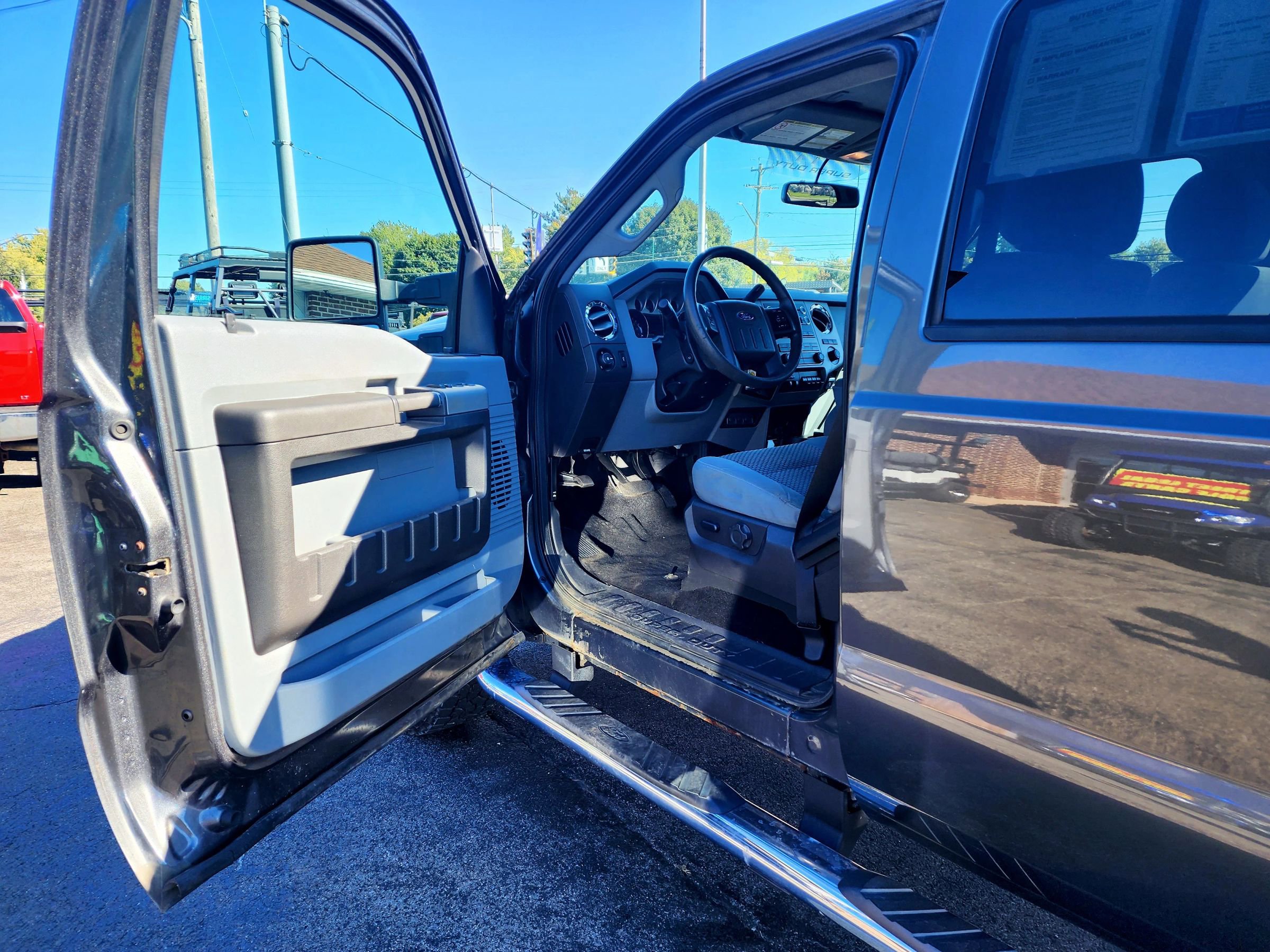 Used 2016 Ford F250 XLT w/ XLT Value Package image 8