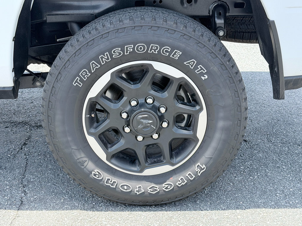 Used 2026 RAM 2500 Laramie AWD/4WD image 35