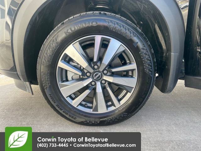 Used 2025 Nissan Pathfinder SL AWD/4WD image 27