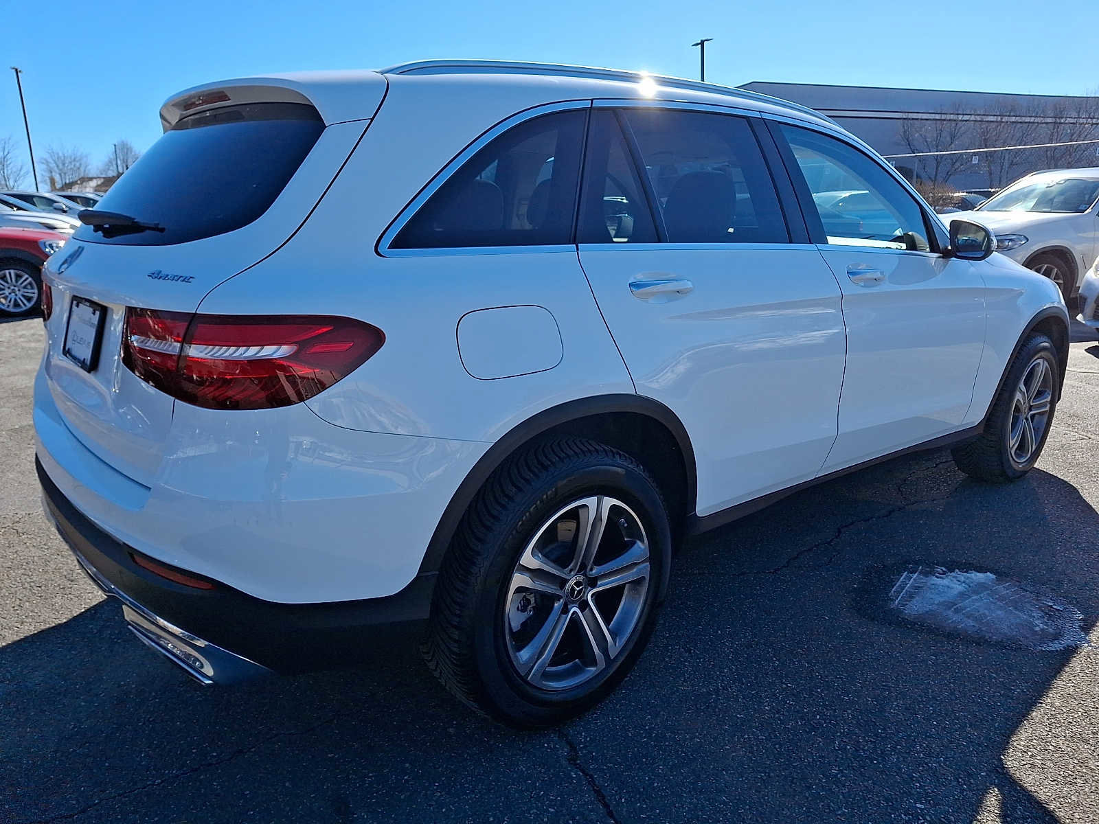 Used 2019 Mercedes-Benz GLC 300 4MATIC image 4