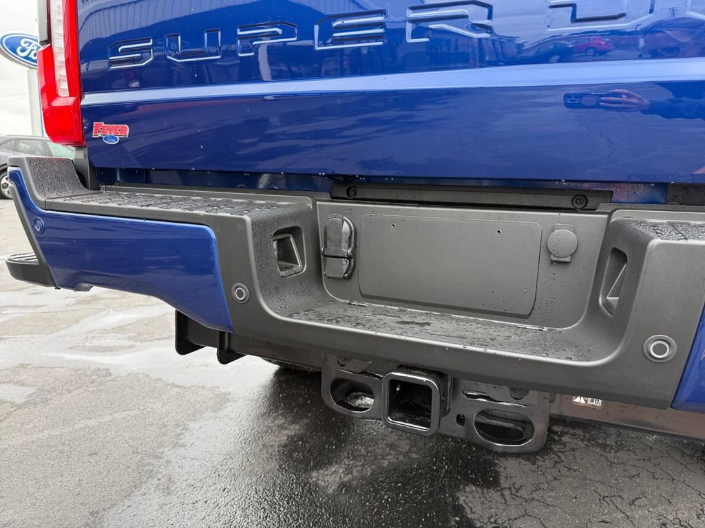 New 2026 Ford F250 Lariat w/ Black Appearance Package image 28