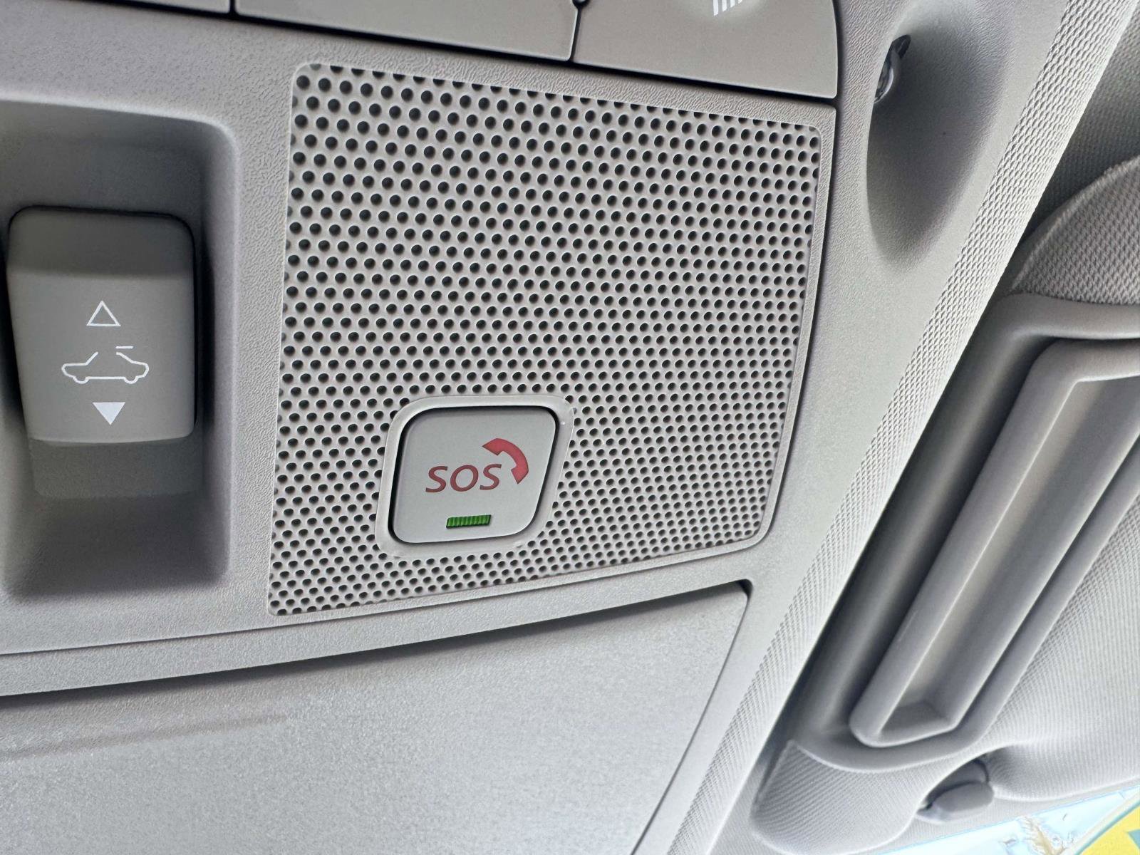 Used 2021 INFINITI QX80 Luxe w/ Cargo Package image 35