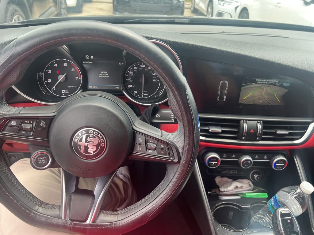 Used 2021 Alfa Romeo Giulia Sprint w/ Nero Edizione RWD image 6