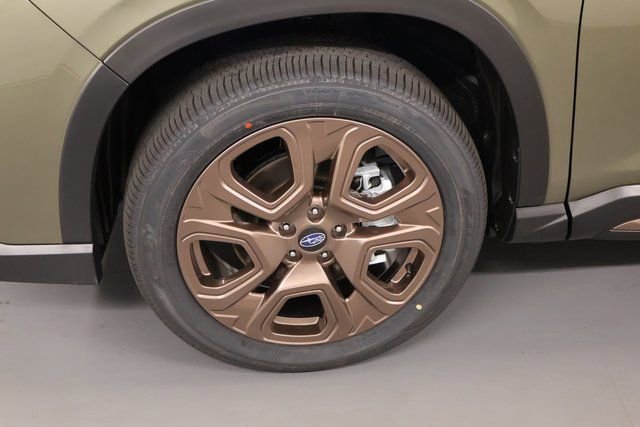 New 2026 Subaru Ascent Limited Bronze image 8