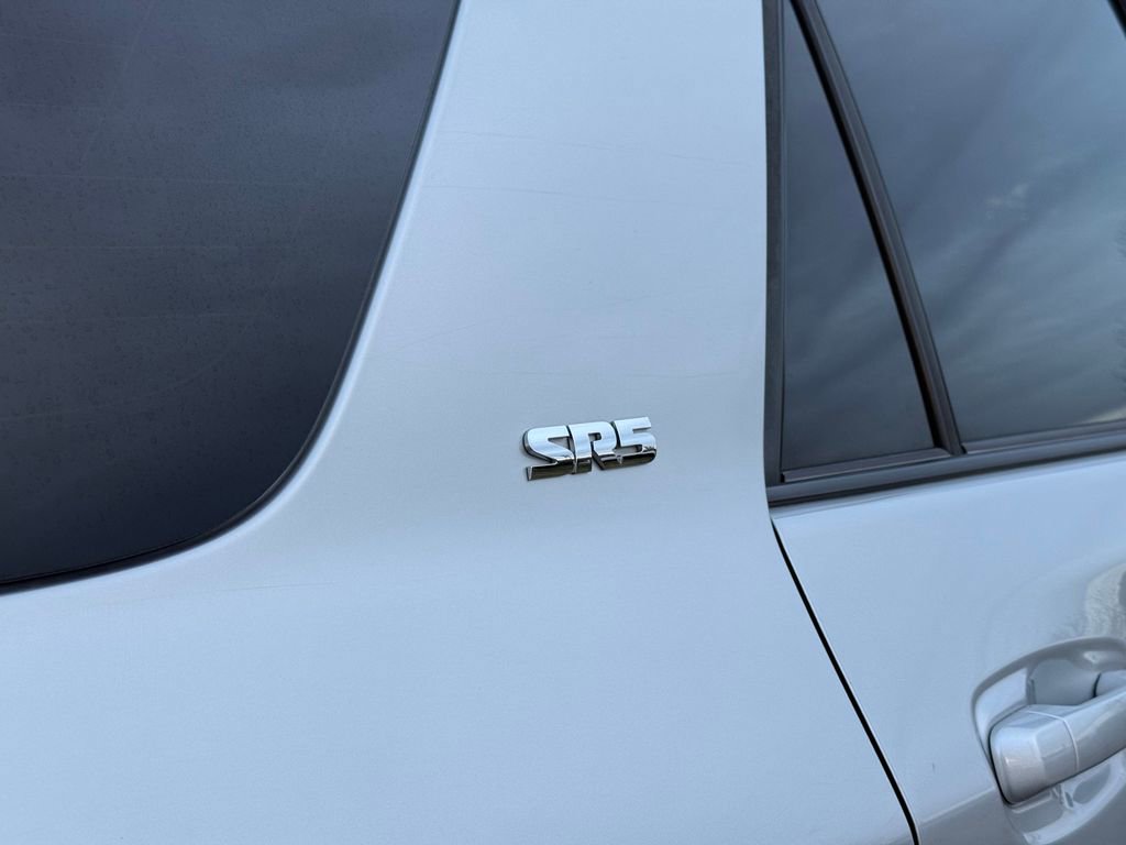 Used 2022 Toyota 4Runner SR5 Premium image 16