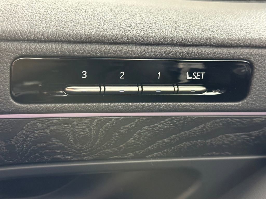 New 2026 Lexus LX 600 4WD w/ Interior Upgrade Package image 40