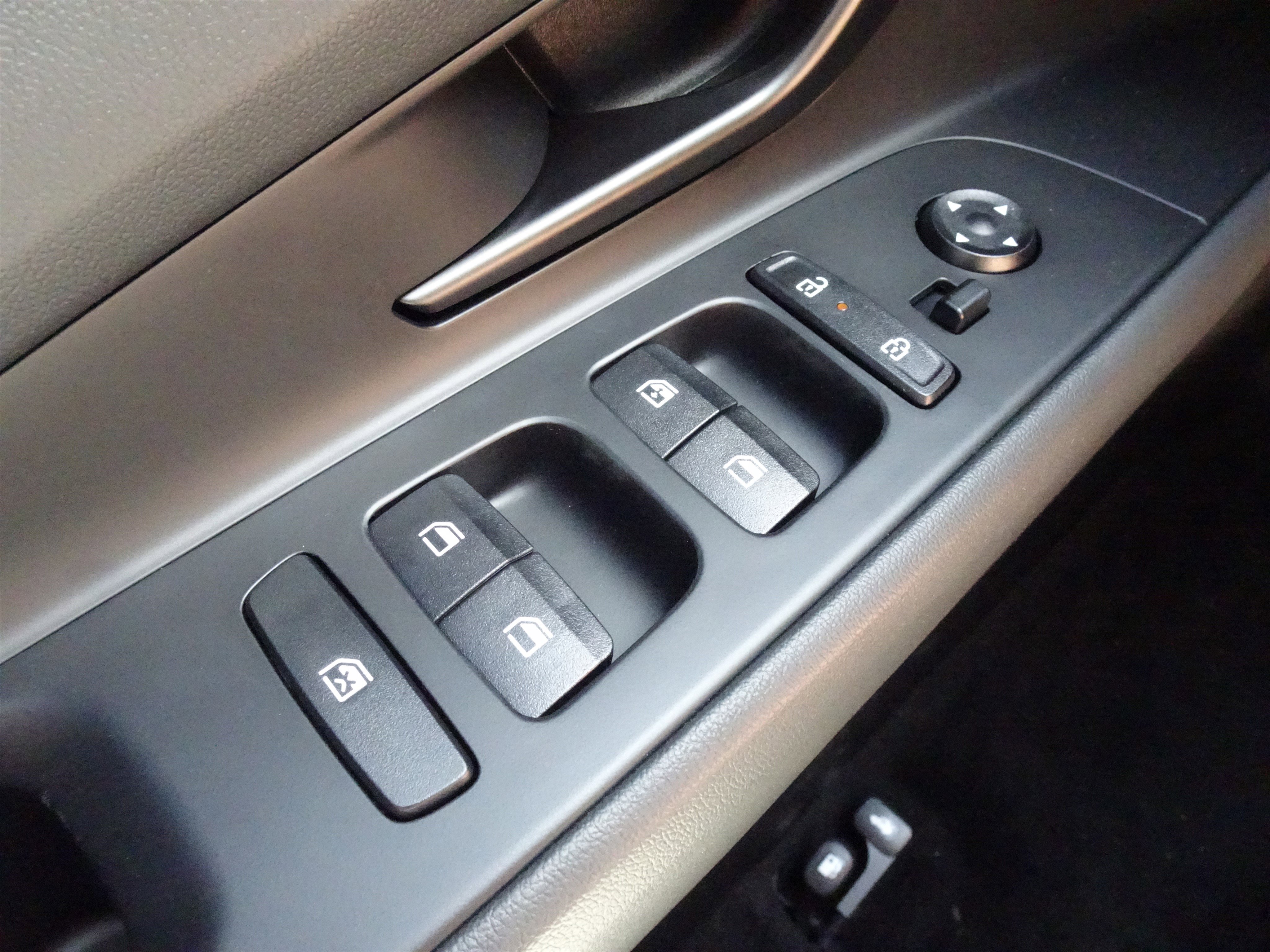 New 2025 Hyundai Elantra N image 18