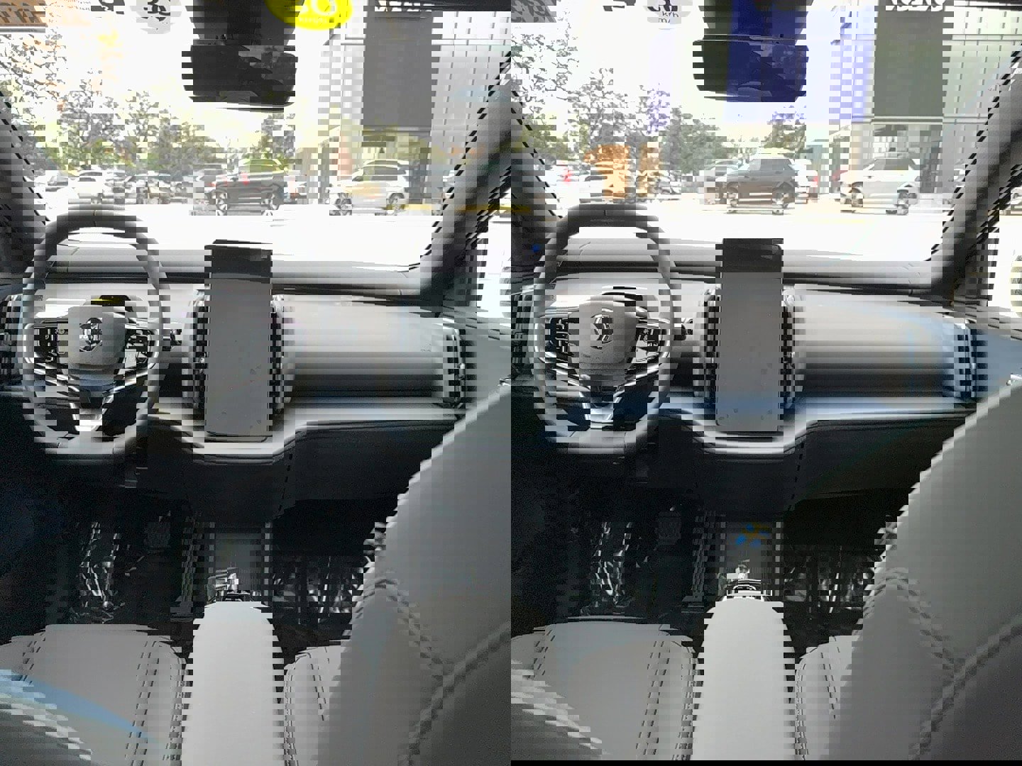 New 2026 Volvo EX30 Ultra image 16