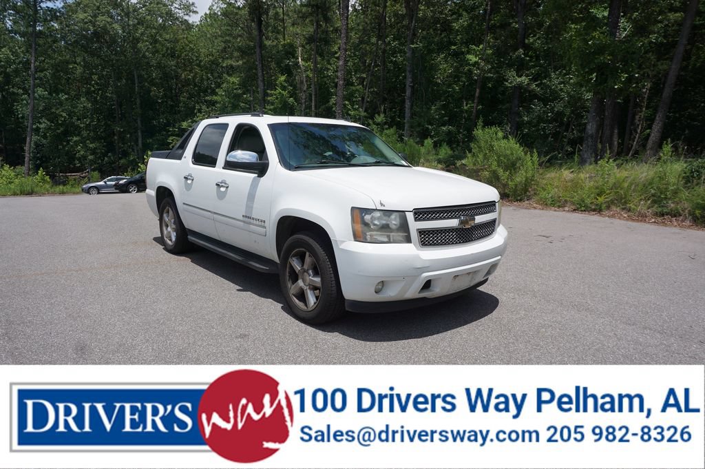 Used 2010 Chevrolet Avalanche LTZ RWD image 1