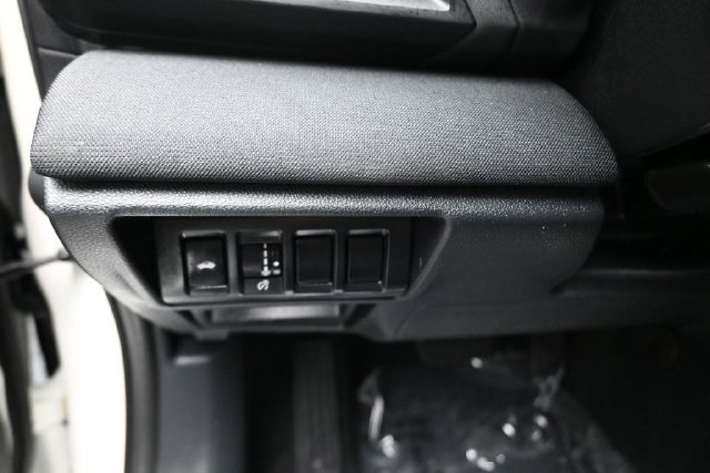 Used 2025 Subaru Legacy Premium AWD/4WD image 19