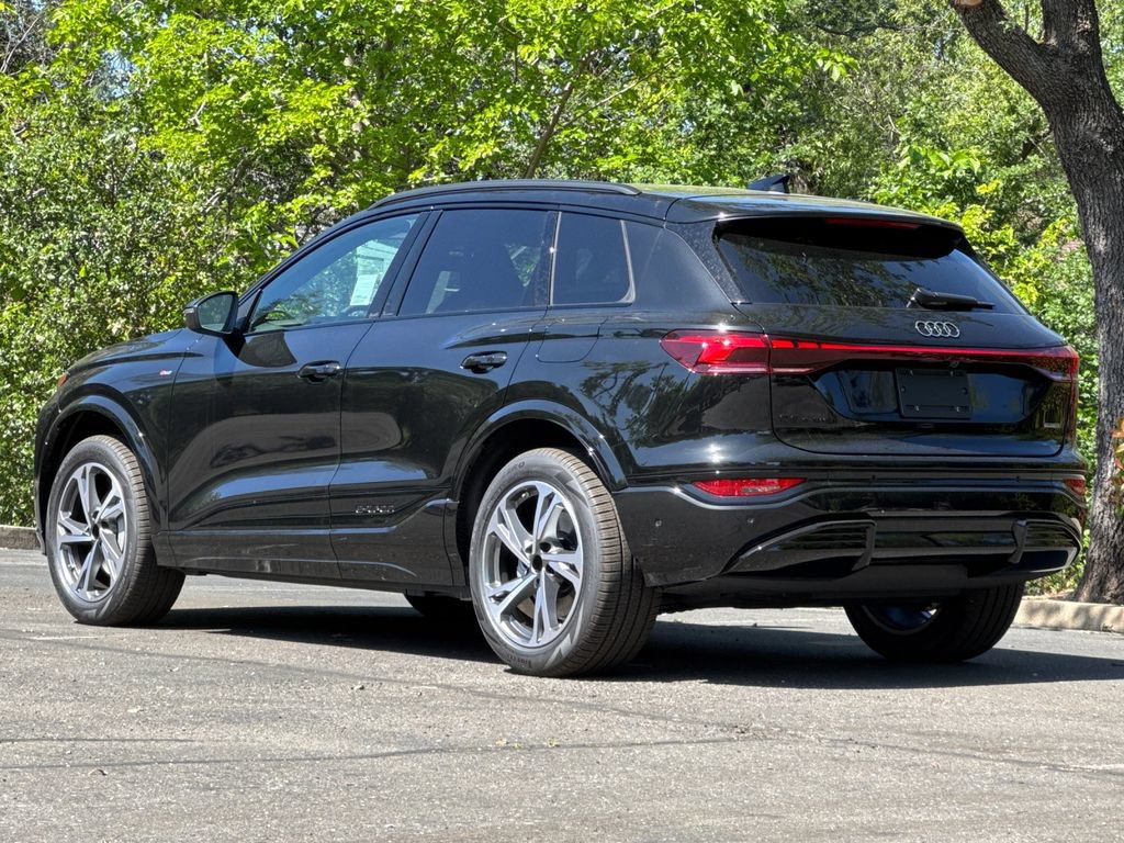 New 2027 Audi Q6 e-tron Premium Plus AWD/4WD image 6