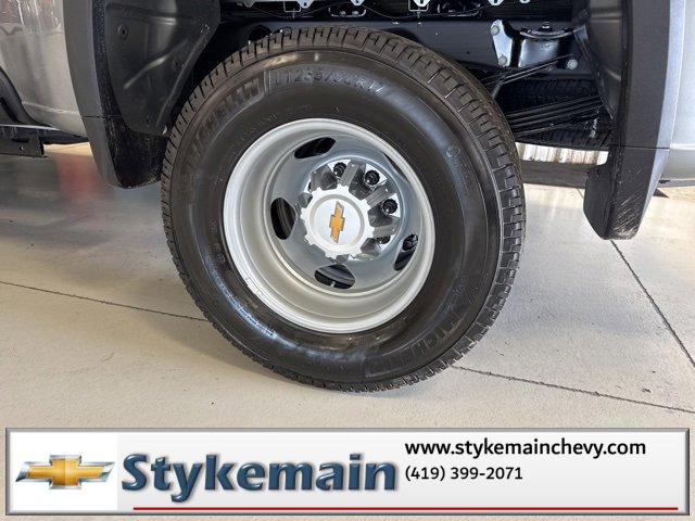New 2026 Chevrolet Silverado 3500 W/T image 7