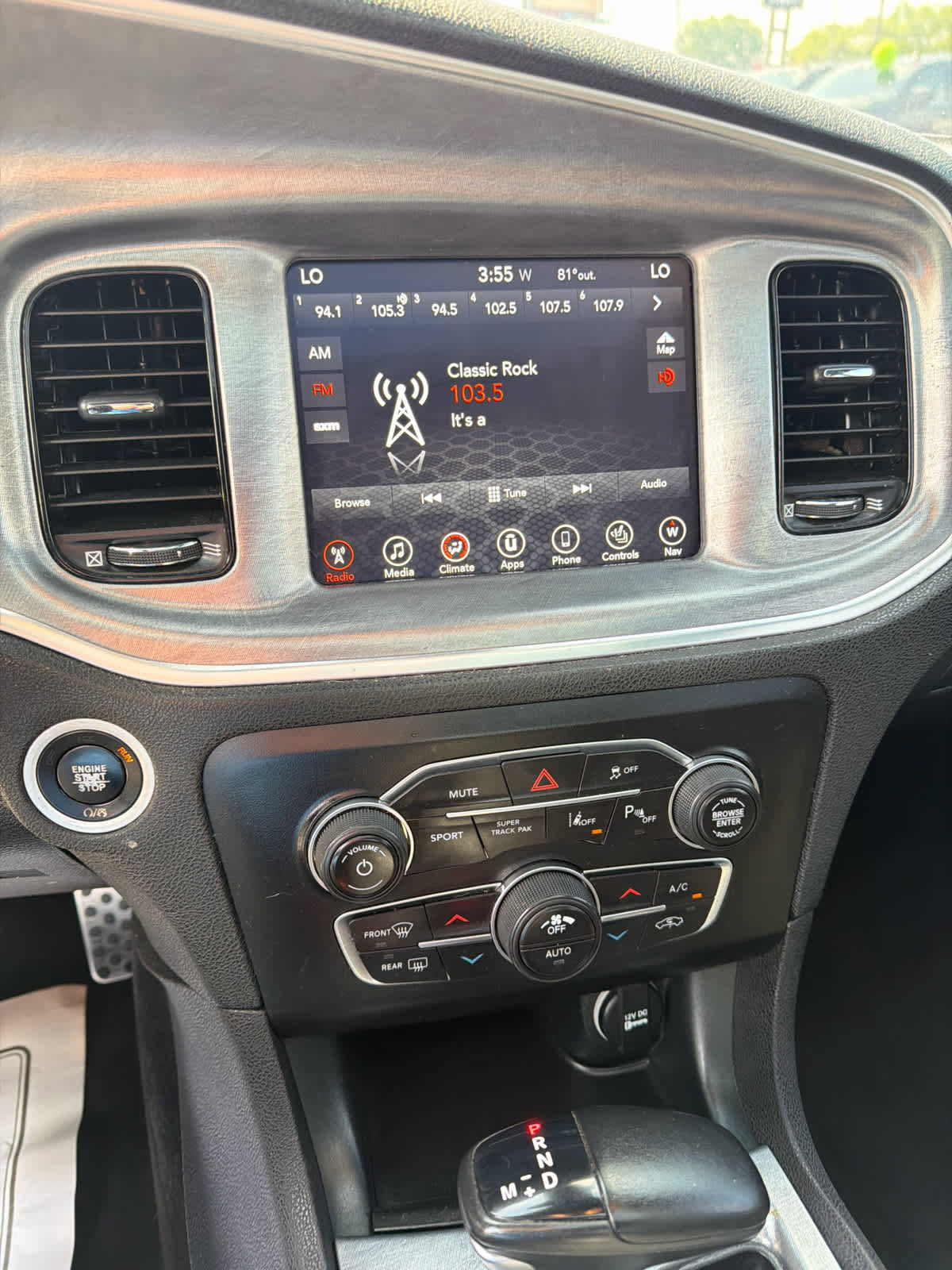 Used 2017 Dodge Charger R/T image 13