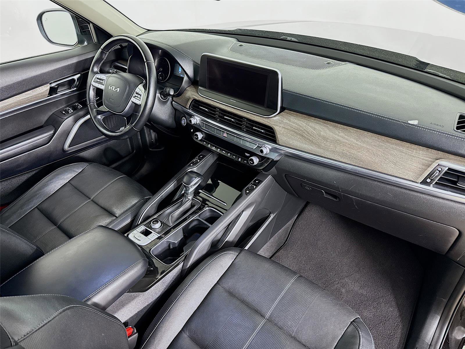 Used 2022 Kia Telluride EX w/ EX Premium Package image 32
