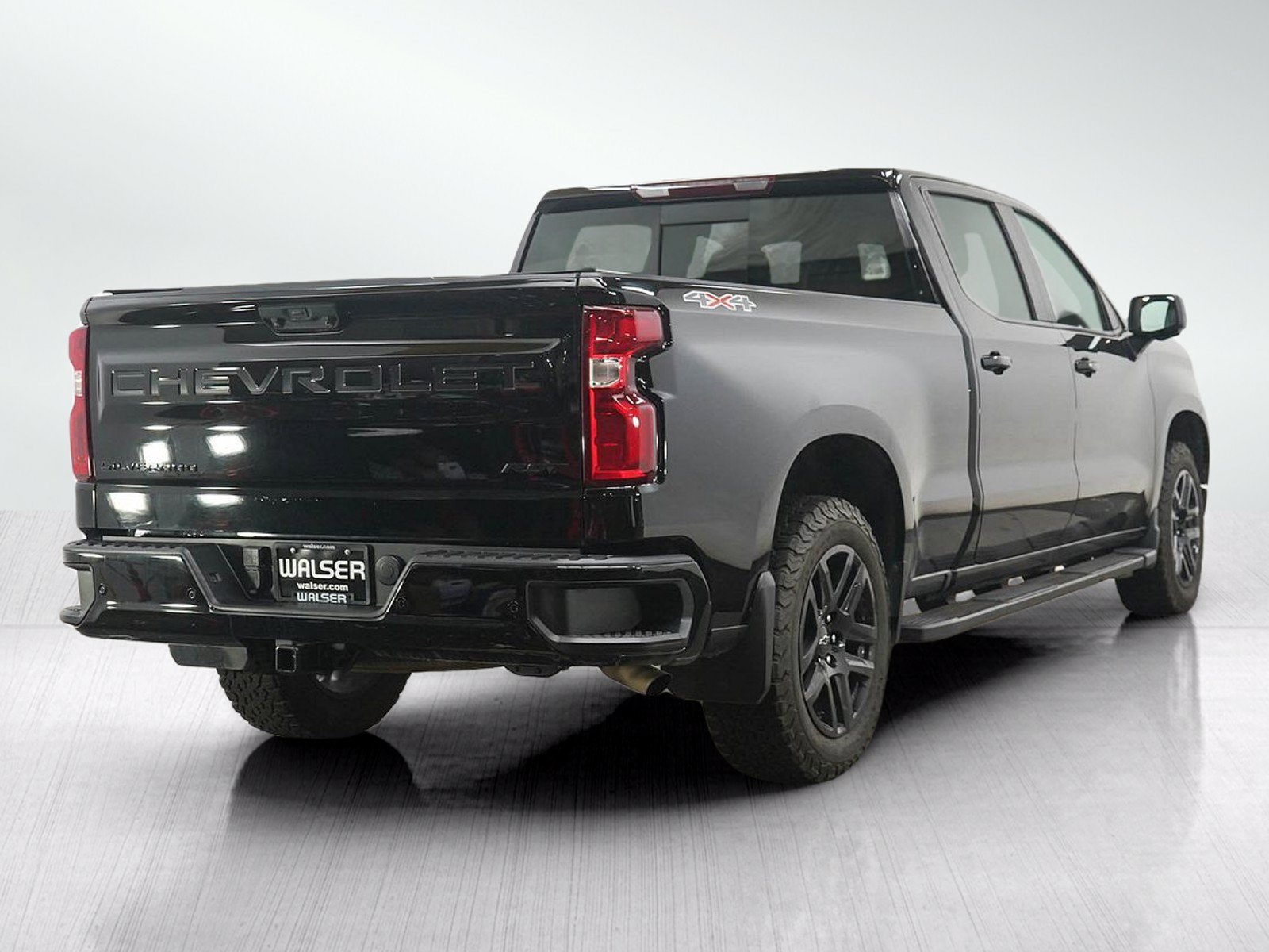 Used 2023 Chevrolet Silverado 1500 RST w/ True North Edition Plus AWD/4WD image 5