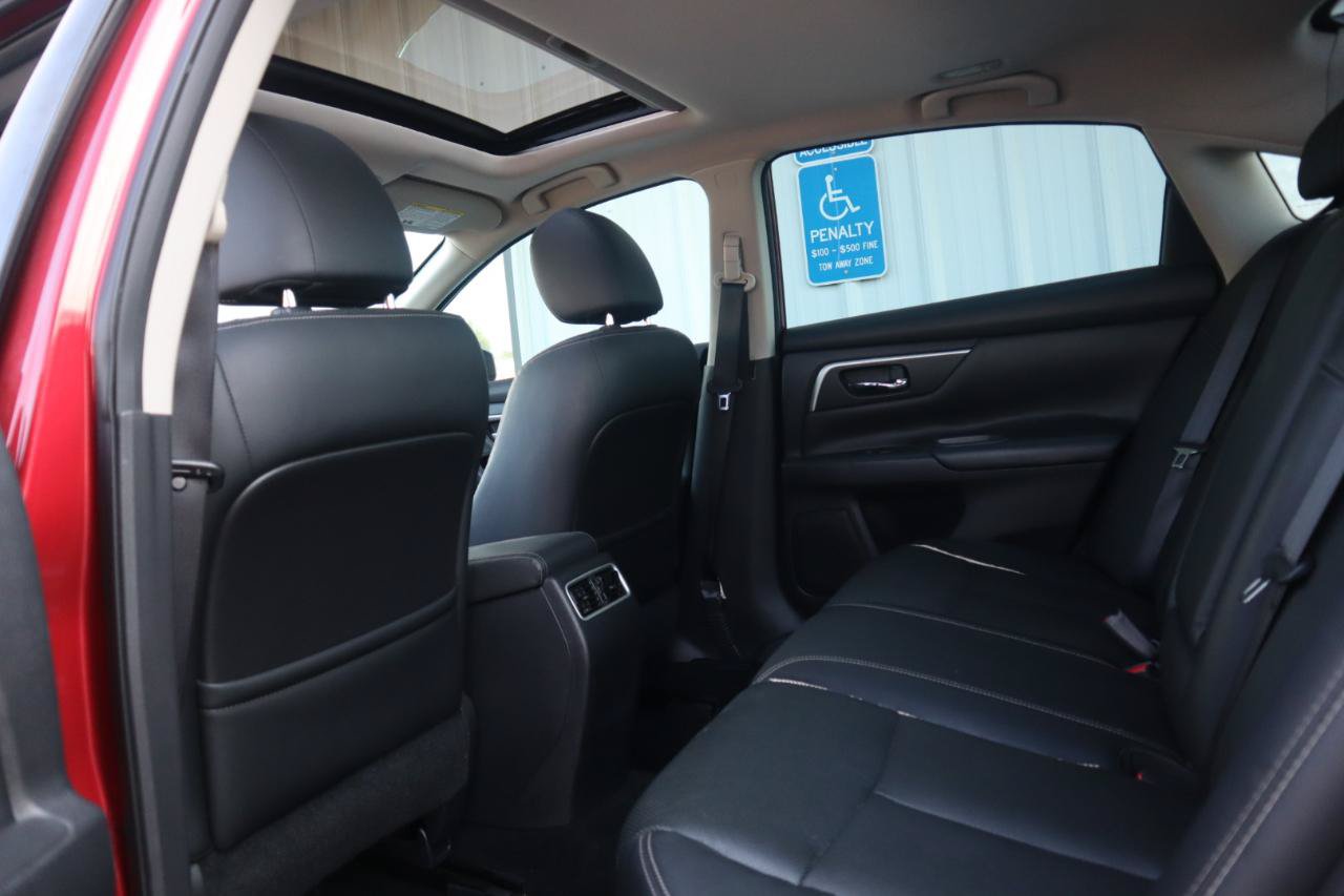 Used 2016 Nissan Altima 2.5 SL w/ Moonroof Package FWD image 49
