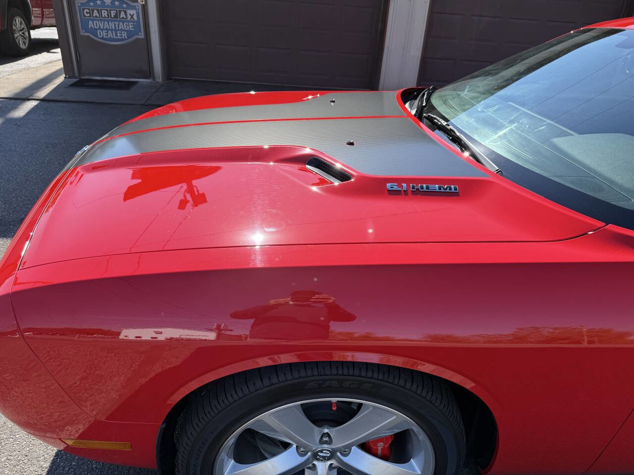 Used 2009 Dodge Challenger SRT8 w/ SRT Option Group II RWD image 24