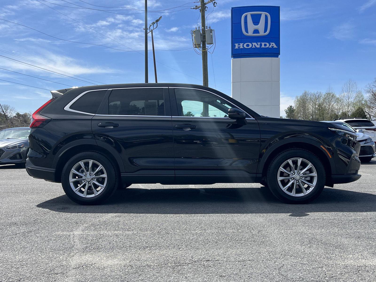 Certified 2023 Honda CR-V EX-L image 4