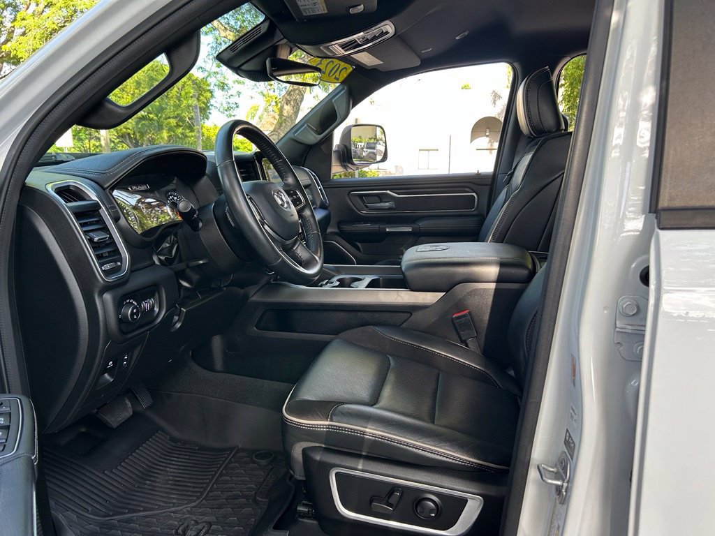 Used 2023 RAM 1500 Laramie RWD image 17