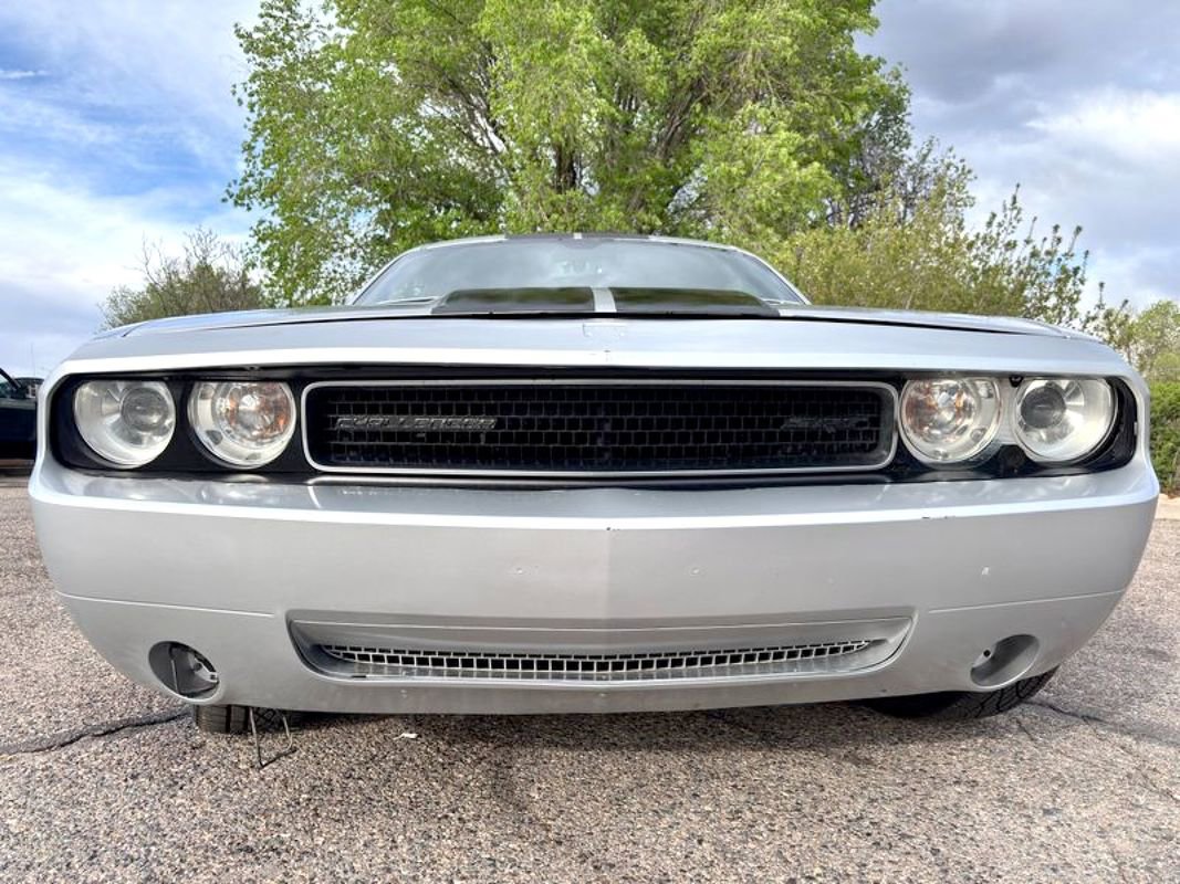 Used 2009 Dodge Challenger SRT8 w/ SRT Option Group II RWD image 7