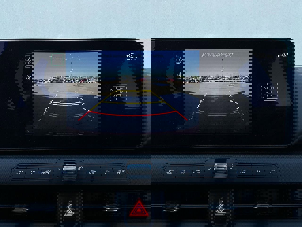 Used 2025 Kia K4 LXS image 32