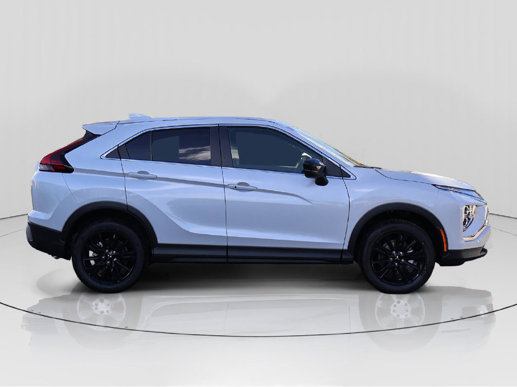 New 2026 Mitsubishi Eclipse Cross LE AWD/4WD image 8