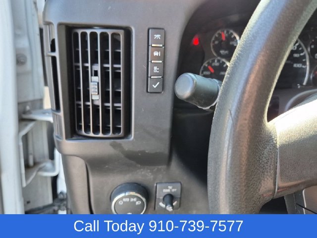 Used 2021 Chevrolet Express 2500 RWD image 16